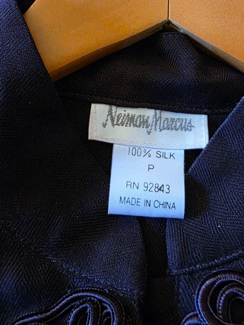 Neiman Marcus 100% Silk Purple Tai Chi Set PM Petite Medium Frog Closure Lounge - Picture 6 of 16